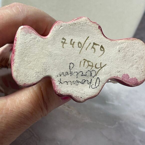 Vintage Italian ceramic cornucopia vase applied flowers hand painted. - Picture 5 of 16